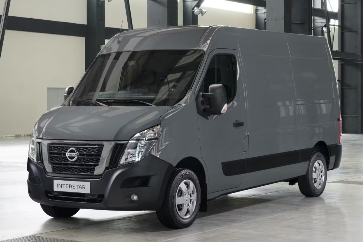 Nissan Interstar 135 acenta