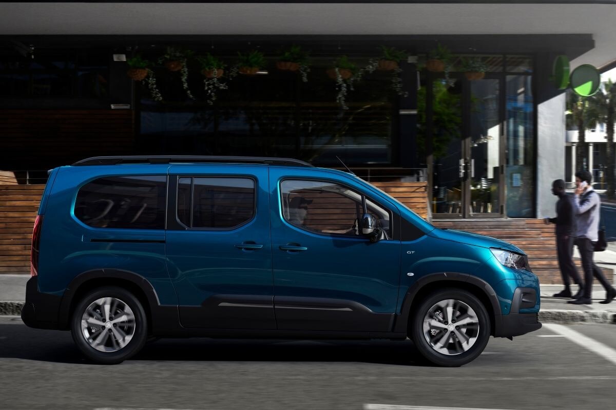 Peugeot e-Rifter Long GT 50kWh