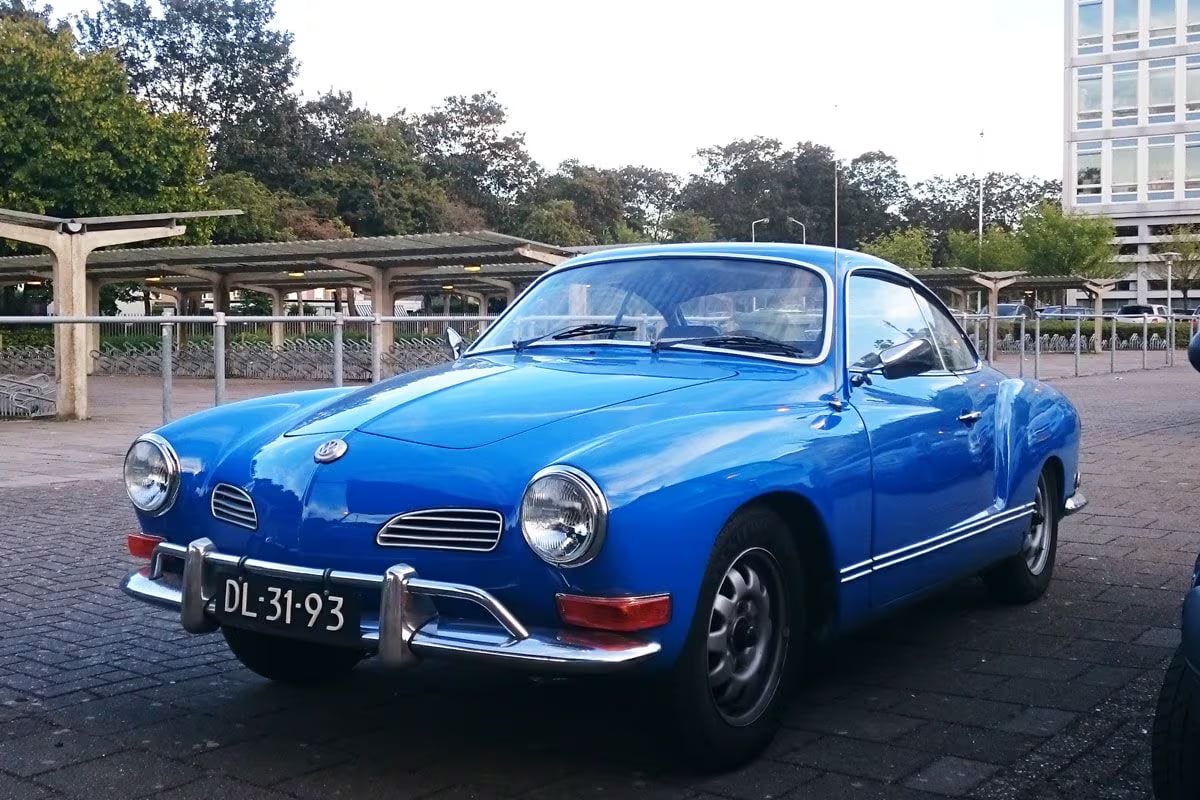 Volkswagen Karmann Ghia